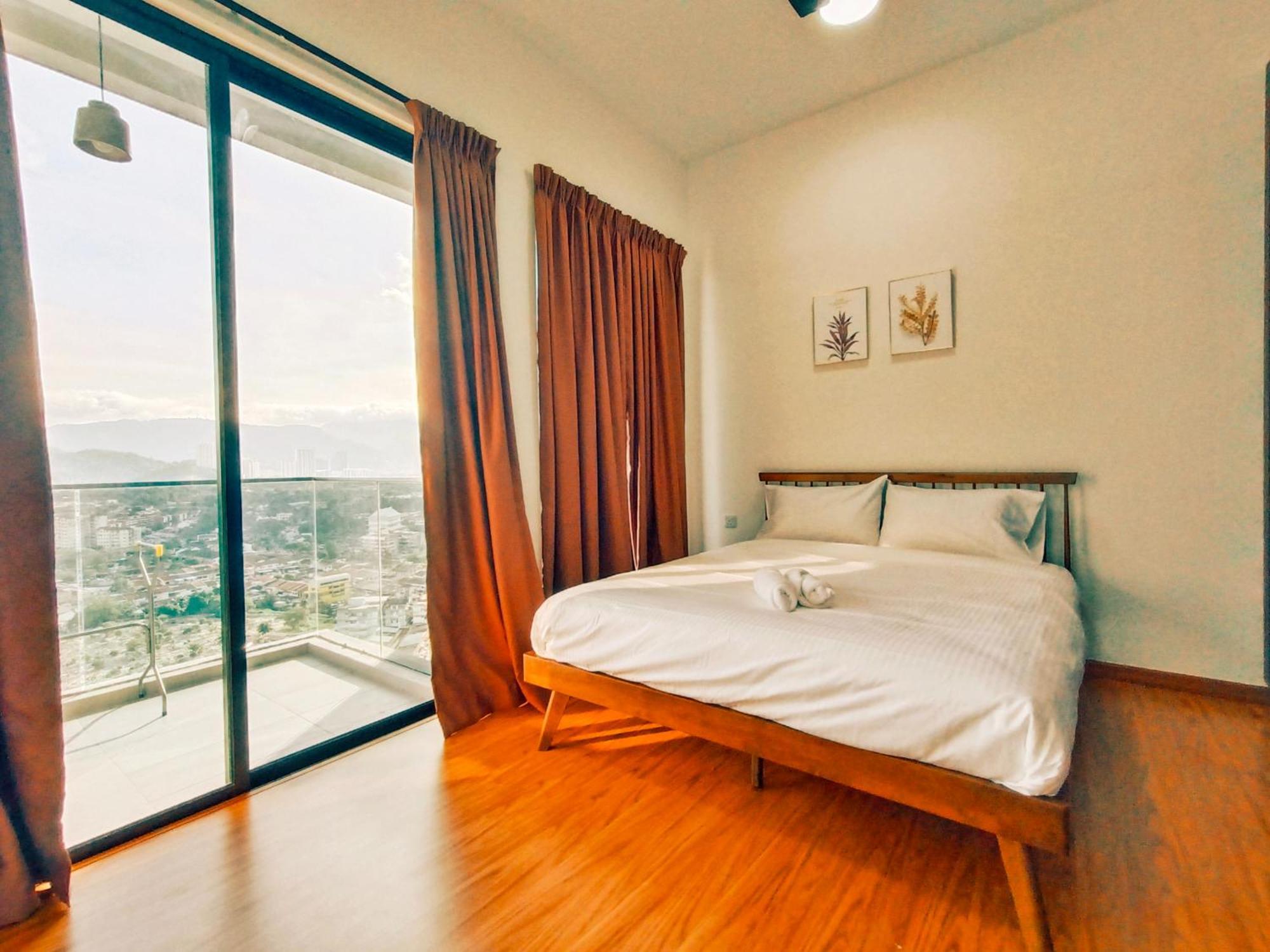 New Georgetown Instagramable 2Br Homestay For 10Pax 无敌美景两房民宿 Beacon Executive Suite Eksteriør bilde