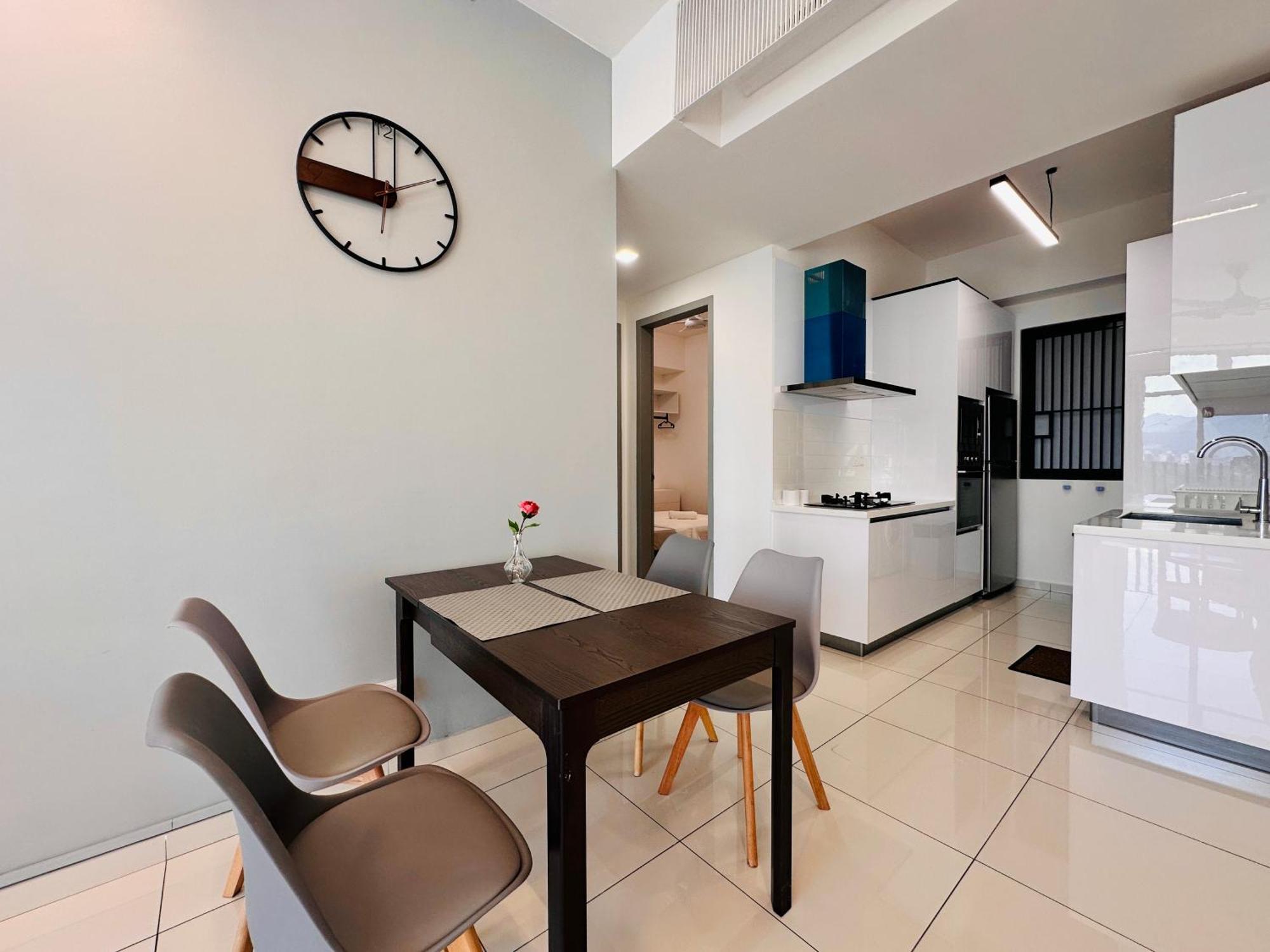 New Georgetown Instagramable 2Br Homestay For 10Pax 无敌美景两房民宿 Beacon Executive Suite Eksteriør bilde